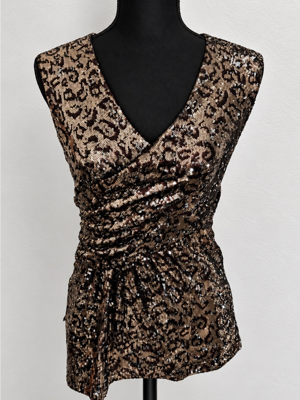 Elie Tahari Bronze gold and Black Sequin Leopard-Print V-Neck Camisole US 2 IT40